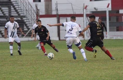 El 9 perdió con Juventud Antoniana y se hundió en el fondo.